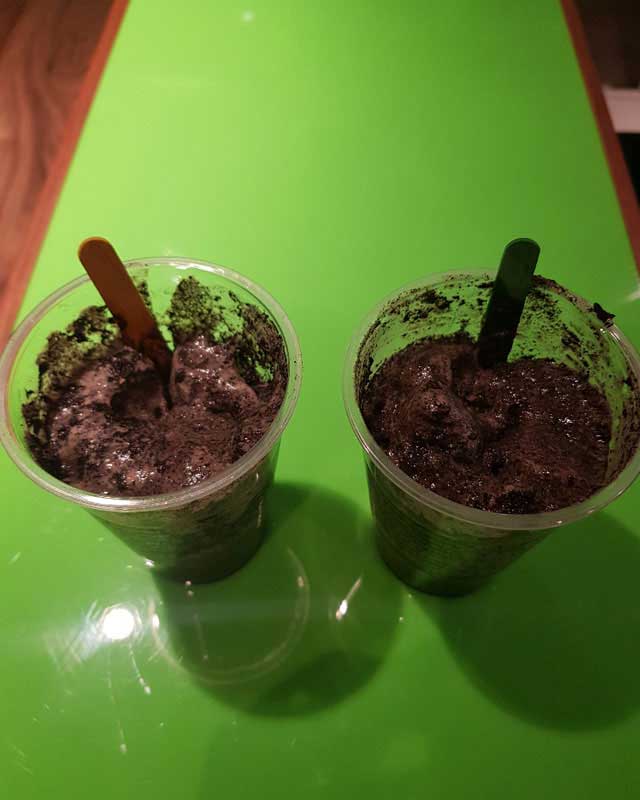 scouts model maker badge 2 gunge in cups